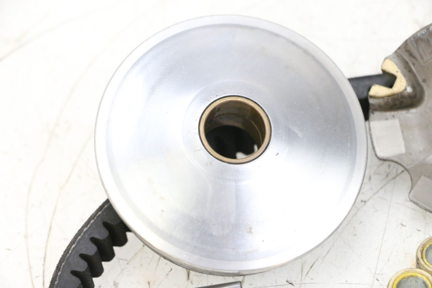 photo de VARIATORE PEUGEOT KISBEE 4T 50 (2018 - 2022) - Altra angolazione