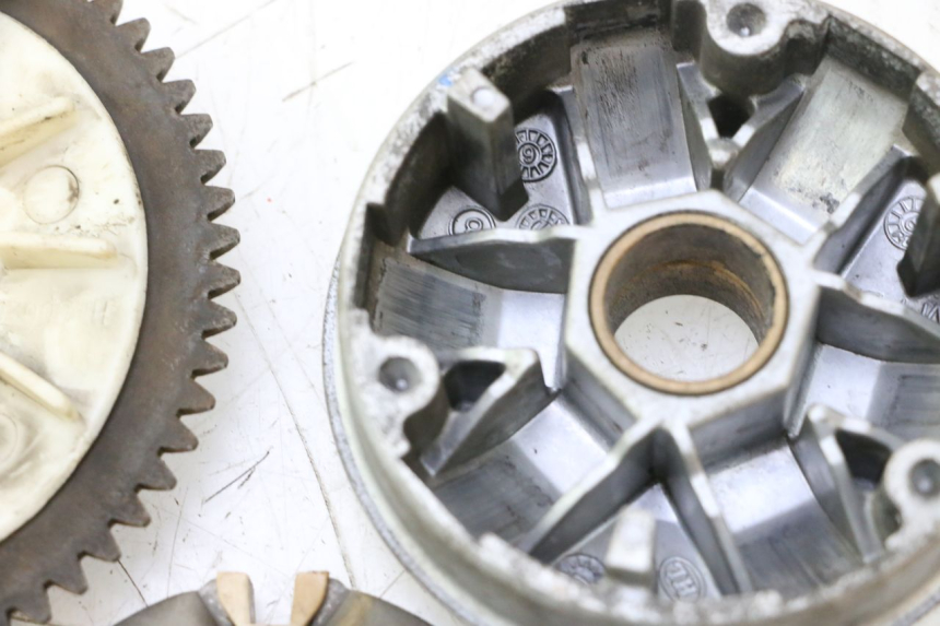 photo de VARIATORE PEUGEOT KISBEE 4T 50 (2010 - 2017) - Marcature e riferimenti originali