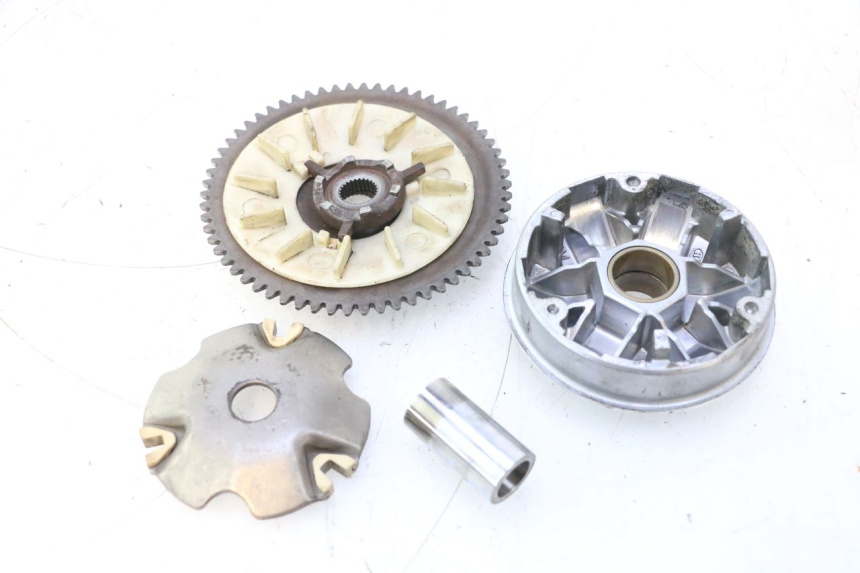photo de VARIATORE PEUGEOT KISBEE 4T 50 (2010 - 2017) - Vista principale