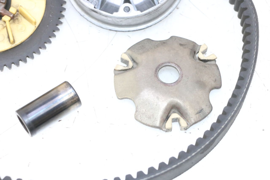 photo de VARIATORE PEUGEOT KISBEE 4T 50 (2023 - 2026) - Altra vista dell'articolo