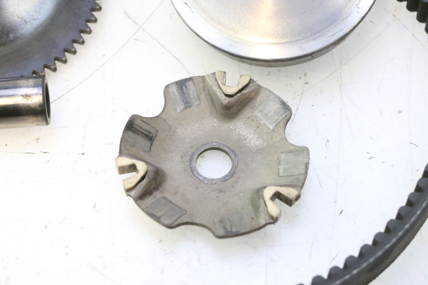 photo de VARIATORE PEUGEOT KISBEE 4T 50 (2023 - 2026) - Vista d'insieme del prodotto