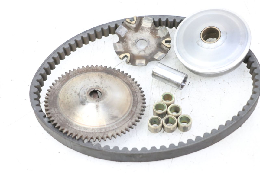 photo de VARIATORE KYMCO AGILITY 4T 50 (2018 - 2022) - Primo piano tecnico