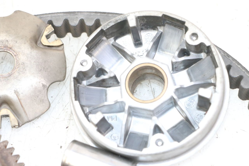 photo de VARIATORE KYMCO AGILITY 4T 50 (2018 - 2022) - Marcature e riferimenti originali