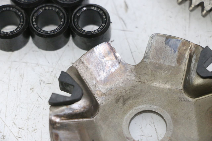 photo de VARIATORE KYMCO AGILITY 4T 50 (2018 - 2022) - Primo piano tecnico