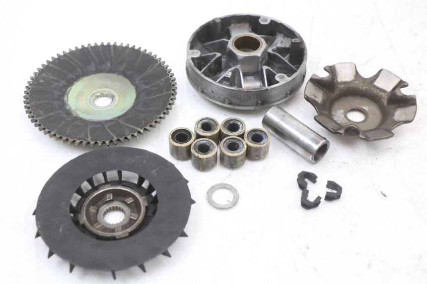 photo de VARIATORE PIAGGIO LIBERTY 4T 50 (2018 - 2021) - Vista principale