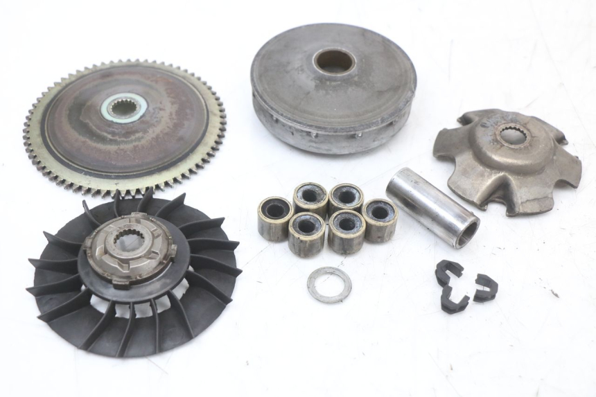 photo de VARIATORE PIAGGIO LIBERTY 4T 50 (2018 - 2021) - Altra angolazione