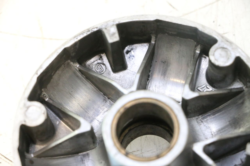 photo de VARIATORE PIAGGIO LIBERTY IGET 4T 50 (2021 - 2025) - Zoom sullo stato d'uso