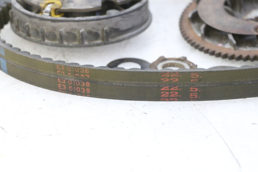 photo de VARIATORE PIAGGIO LIBERTY 125 (1998 - 2008) - Zoom sullo stato d'uso