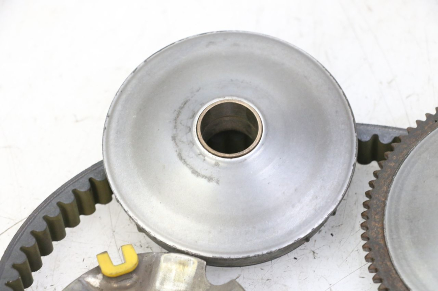 photo de VARIATORE PIAGGIO LIBERTY 125 (1998 - 2008) - Dettagli dei punti di fissaggio