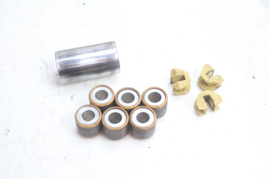 photo de VARIATORE PIAGGIO LIBERTY 125 (1998 - 2008) - Altra angolazione