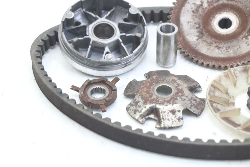 photo de Variatore KYMCO LIKE 4T 50 (2009 - 2018) - Dettagli dei punti di fissaggio