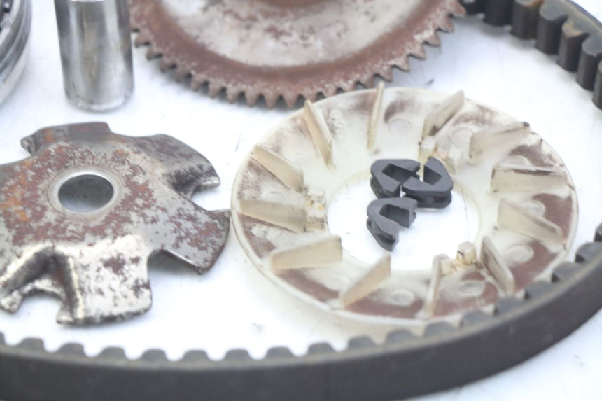 photo de Variatore KYMCO LIKE 4T 50 (2009 - 2018) - Stato della superficie e materiale