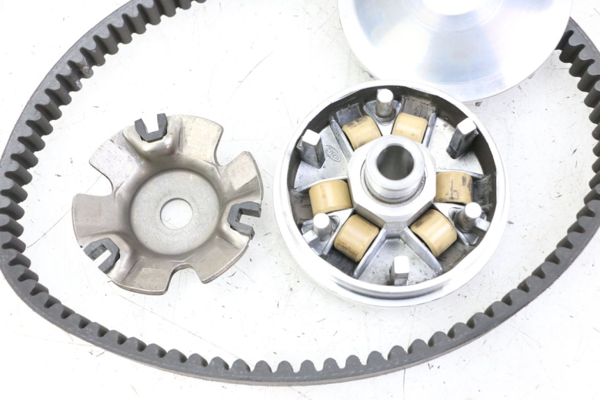 photo de VARIATORE LONGJIA SHARPY 125 (2020 - 2024) - Altra angolazione