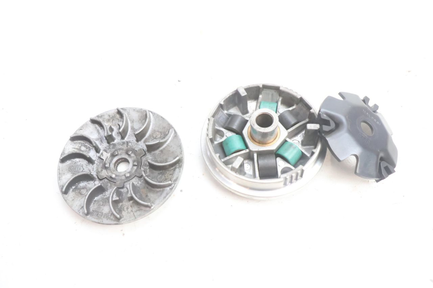 photo de VARIATORE PEUGEOT LUDIX BLASTER 50 (2006 - 2014) - Dettagli dei punti di fissaggio