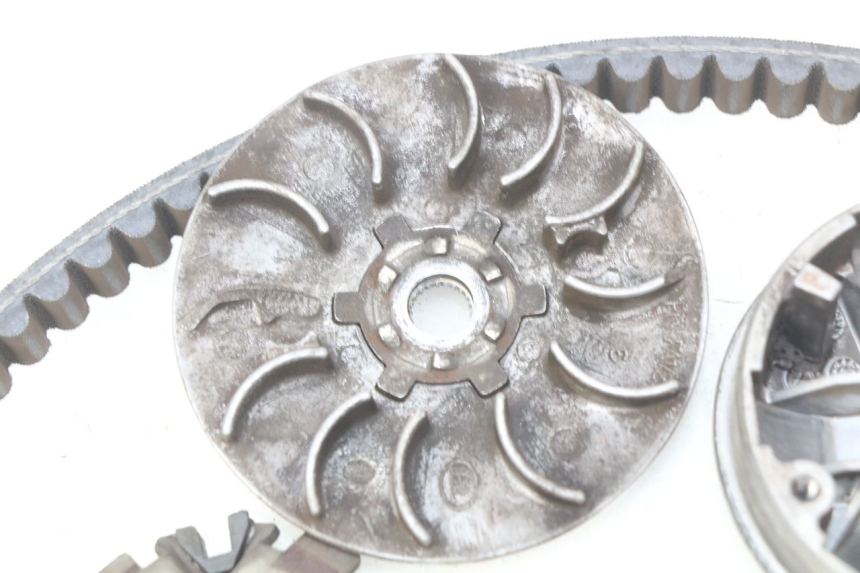 photo de VARIATORE PEUGEOT LUDIX 50 (2008 - 2017) - Primo piano tecnico