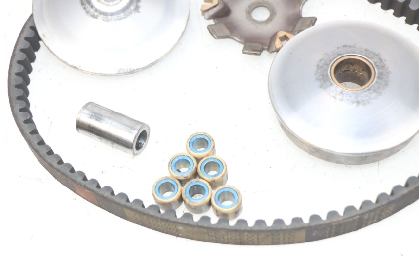 photo de VARIATORE PEUGEOT LUDIX 50 (2008 - 2017) - Altra angolazione