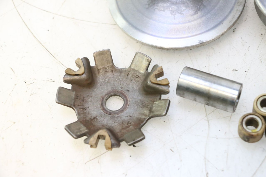 photo de VARIATORE PEUGEOT LUDIX ONE 50 (2004 - 2013) - Altra angolazione