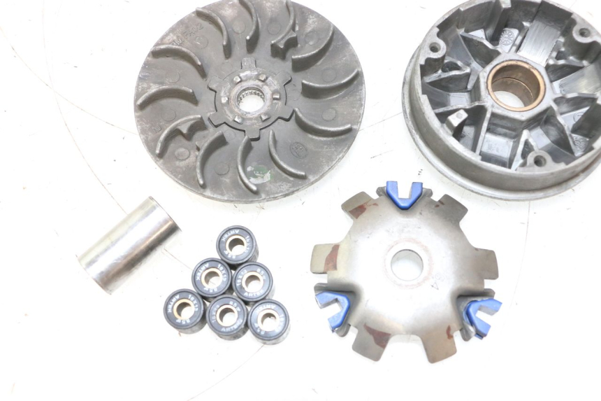 photo de VARIATORE PEUGEOT LUDIX ONE 50 (2004 - 2006) - Stato della superficie e materiale