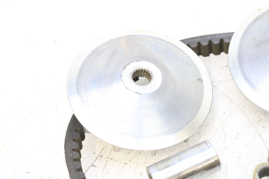 photo de VARIATORE KEEWAY MATRIX RX9 125 (2006 - 2007) - Stato della superficie e materiale