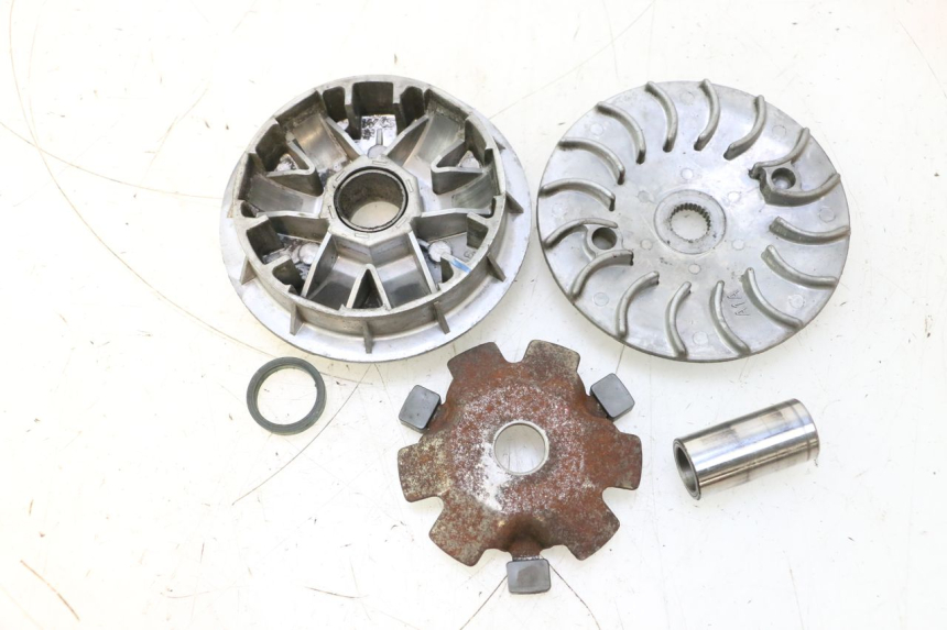 photo de VARIATORE SYM MIO 50 (2005 - 2010) - Vista principale