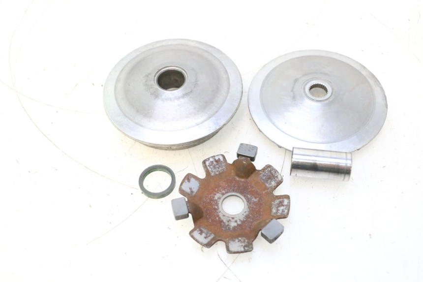 photo de VARIATORE SYM MIO 50 (2005 - 2010) - Dettagli dei punti di fissaggio