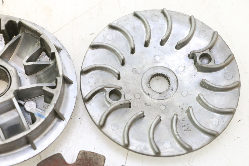 photo de VARIATORE SYM MIO 50 (2005 - 2010) - Ricambio usato controllato