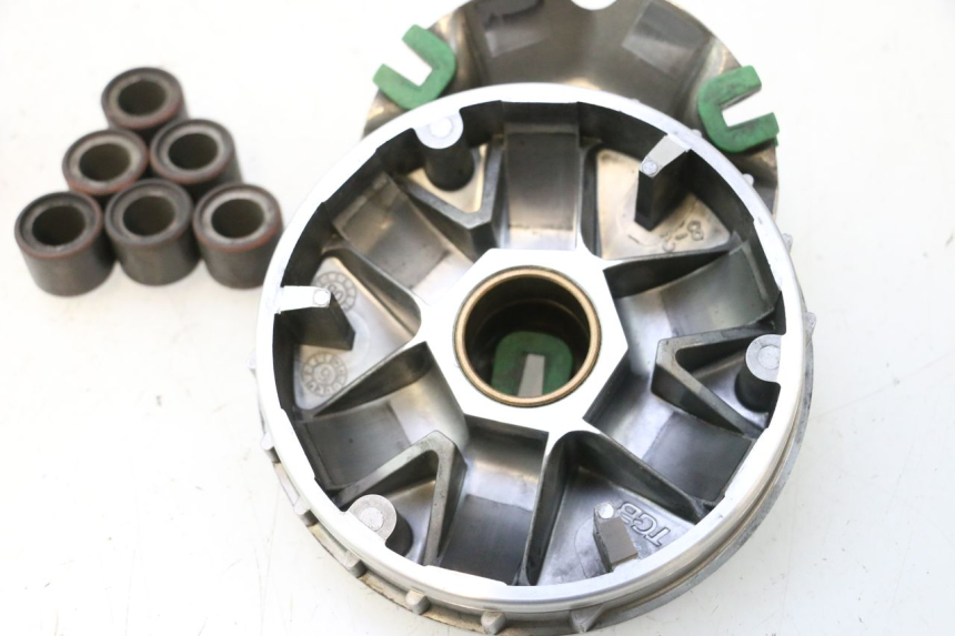 photo de VARIATORE PIAGGIO MP3 LT 300 (2010 - 2016) - Stato della superficie e materiale