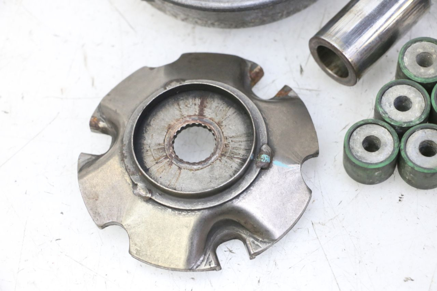 photo de VARIATORE PIAGGIO MP3 RL 250 (2006 - 2010) - Stato della superficie e materiale