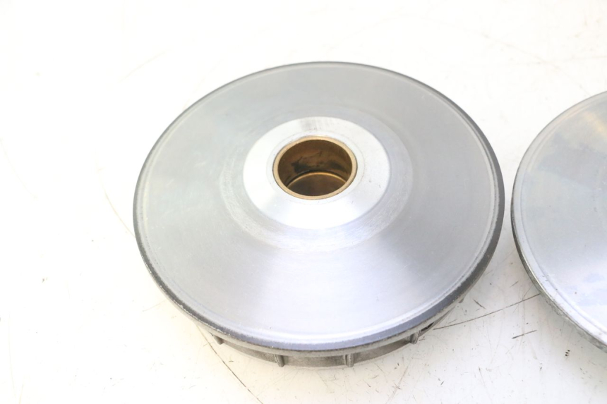 photo de VARIATORE PIAGGIO MP3 500 (2016 - 2018) - Dettagli dei punti di fissaggio