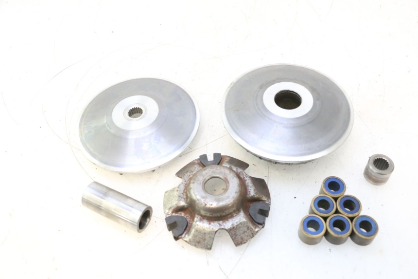 photo de VARIATORE KYMCO MXU R 250 (2004 - 2010) - Dettagli dei punti di fissaggio