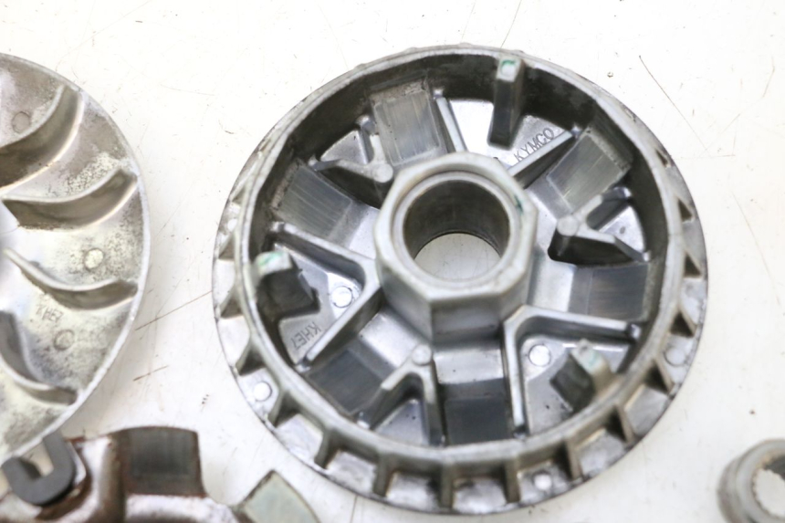 photo de VARIATORE KYMCO MXU R 250 (2004 - 2010) - Stato della superficie e materiale