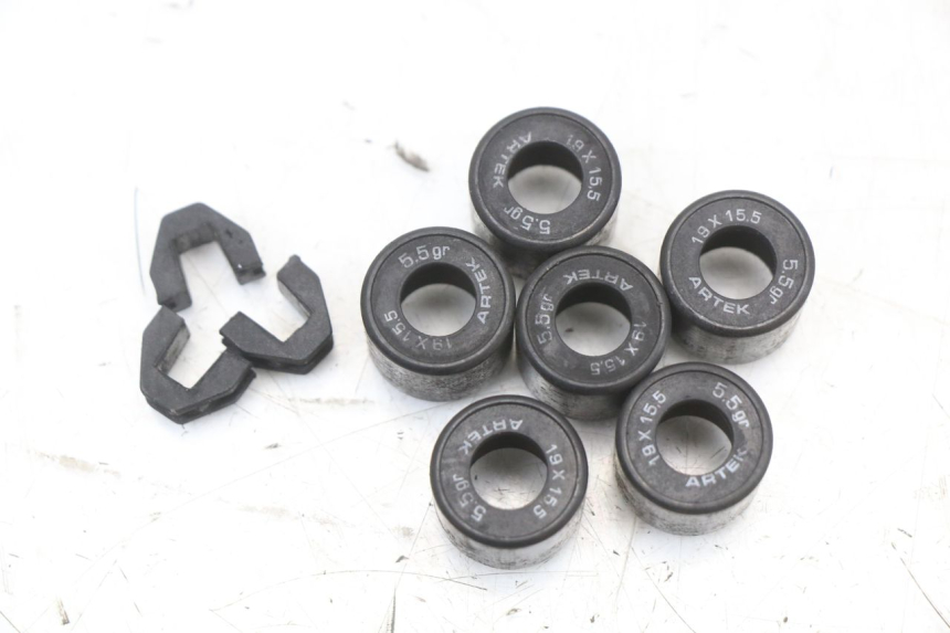 photo de VARIATORE PIAGGIO NEW TYPHOON 50 (2018 - 2021) - Primo piano tecnico