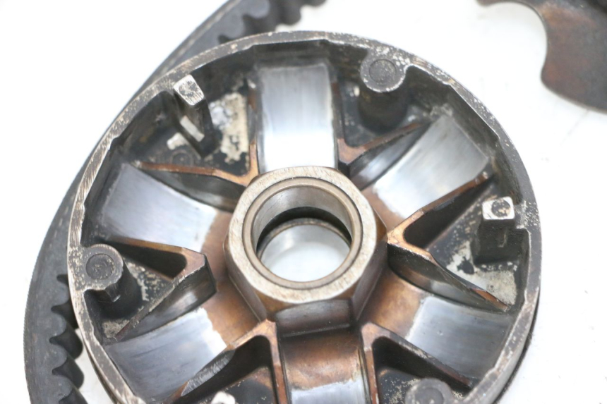 photo de VARIATORE PIAGGIO NEW TYPHOON 50 (2010 - 2017) - Stato della superficie e materiale