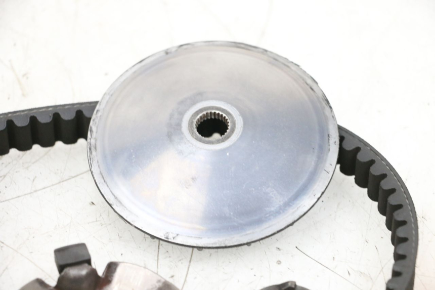 photo de VARIATORE SYM ORBIT 2 4T 50 (2008 - 2017) - Dettagli dei punti di fissaggio