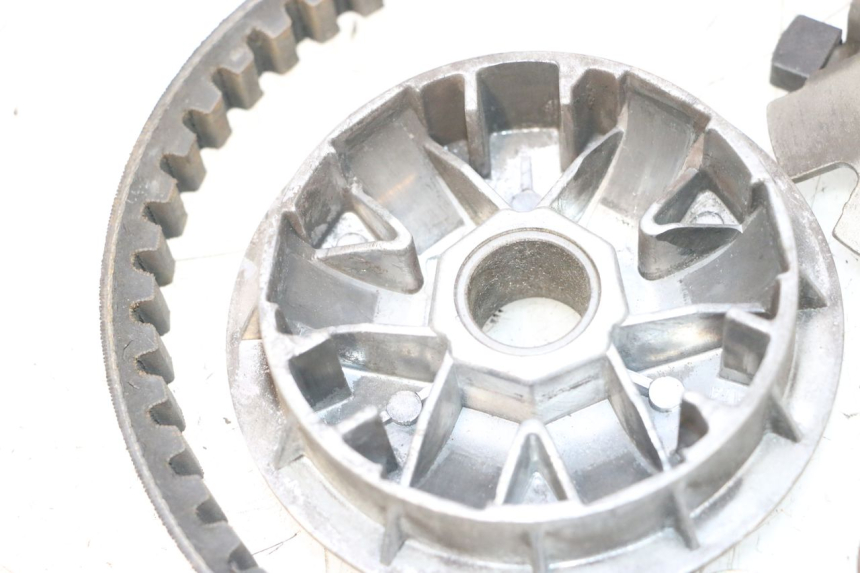 photo de VARIATORE SYM ORBIT III 3 4T 50 (2018 - 2021) - Altra vista dell'articolo