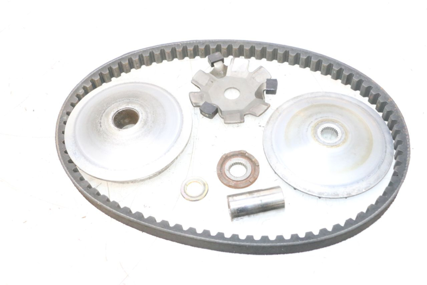 photo de VARIATORE SYM ORBIT III 3 4T 50 (2018 - 2021) - Stato della superficie e materiale