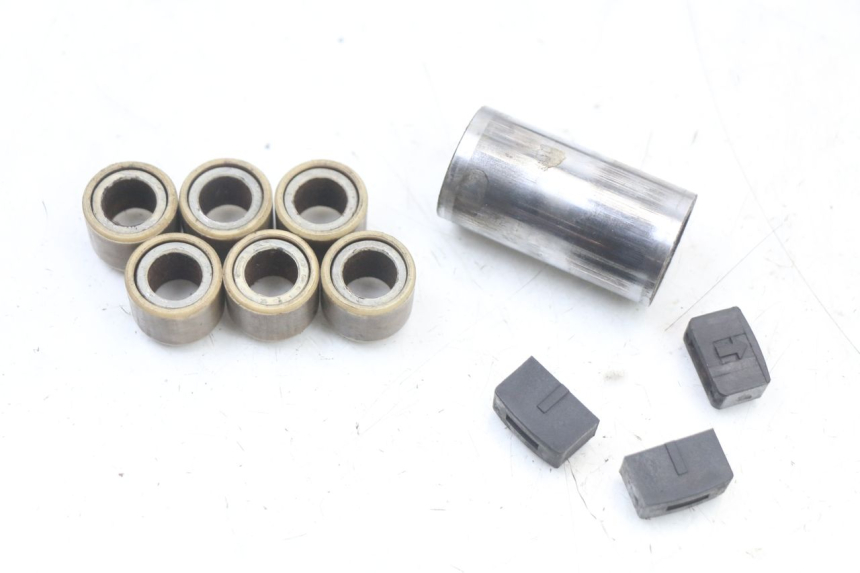 photo de VARIATORE PEUGEOT DJANGO 125 (2014 - 2017) - Stato della superficie e materiale