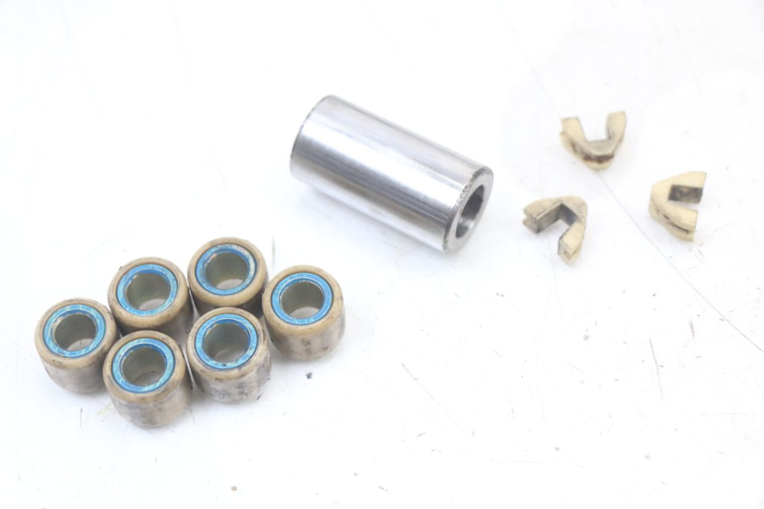 photo de VARIATORE PEUGEOT ELYSTAR 50 (2002 - 2014) - Altra angolazione