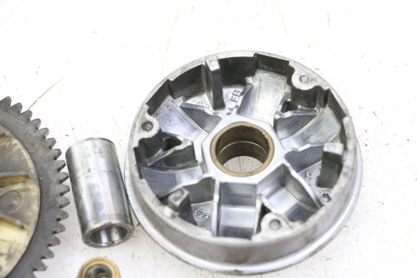 photo de VARIATORE PEUGEOT KISBEE 4T 50 (2010 - 2017) - Ricambio usato controllato