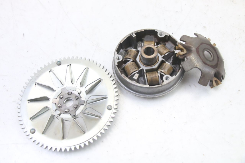 photo de VARIATORE PEUGEOT TREKKER TKR 50 (2005 - 2014) - Altra angolazione