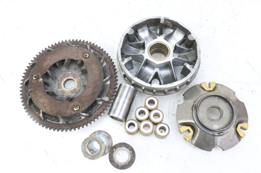 photo de VARIATORE PIAGGIO MP3 125 (2006 - 2014) - Stato della superficie e materiale