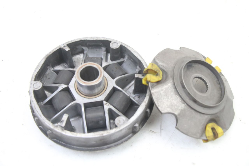 photo de VARIATORE PIAGGIO VESPA LX IE 125 (2010 - 2012) - Altra angolazione