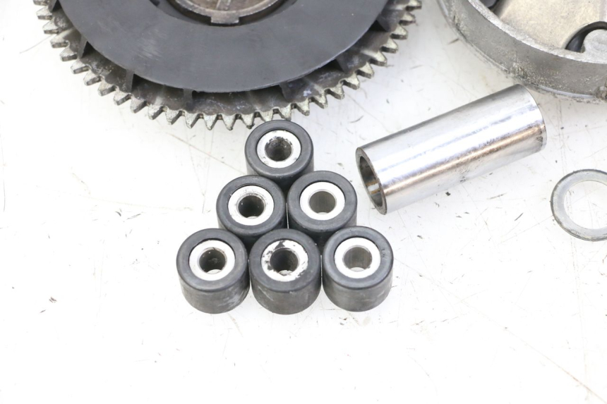 photo de VARIATORE PIAGGIO ZIP 4T 50 (2018 - 2020) - Stato della superficie e materiale