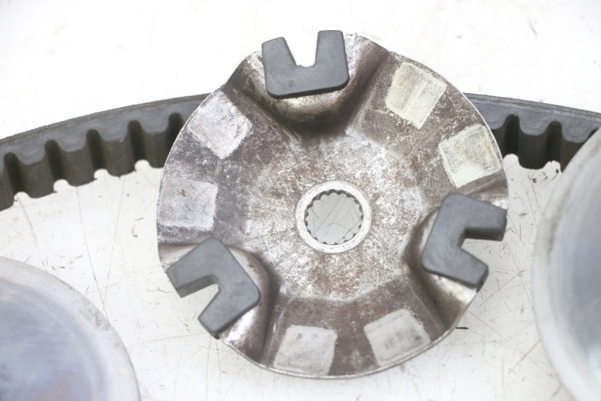 photo de VARIATORE APRILIA RALLY AC 50 (1995 - 2004) - Dettagli dei punti di fissaggio