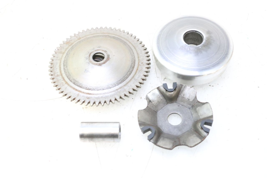 photo de VARIATORE TNT MOTOR ROMA 10' 4T 50 (2007 - 2018) - Dettagli dei punti di fissaggio