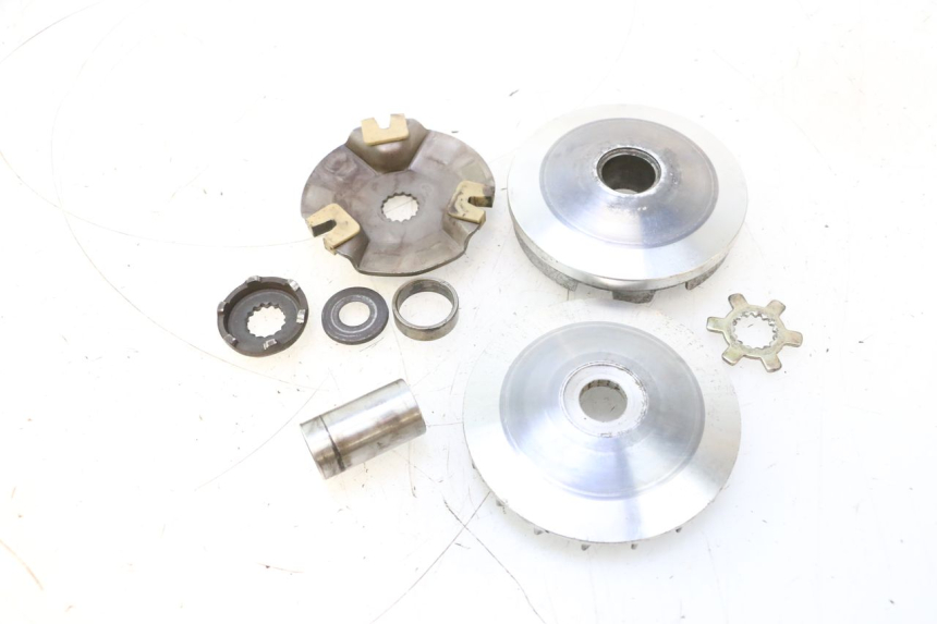 photo de VARIATORE KEEWAY RY6 2T 50 (2011 - 2019) - Dettagli dei punti di fissaggio