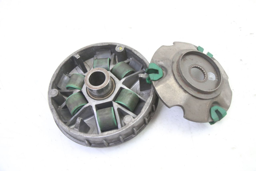 photo de VARIATORE PEUGEOT SATELIS 250 (2006 - 2012) - Primo piano tecnico