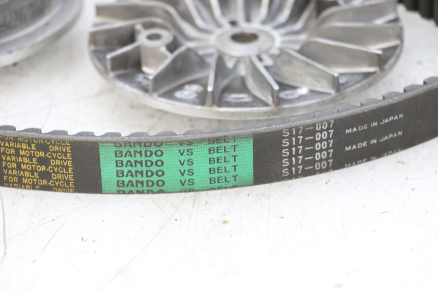 photo de VARIATORE PEUGEOT SATELIS 125 (2013 - 2018) - Zoom sullo stato d'uso