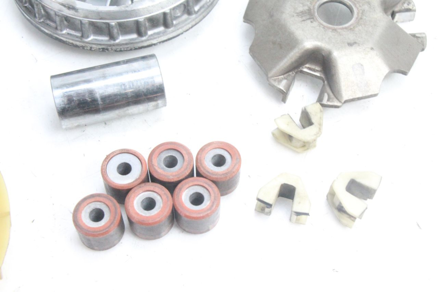 photo de VARIATORE PEUGEOT SATELIS 125 (2006 - 2009) - Dettaglio del componente