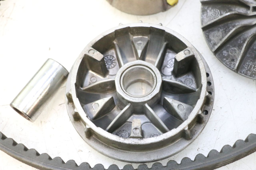 photo de VARIATORE PEUGEOT SATELIS 125 (2013 - 2018) - Ricambio usato controllato